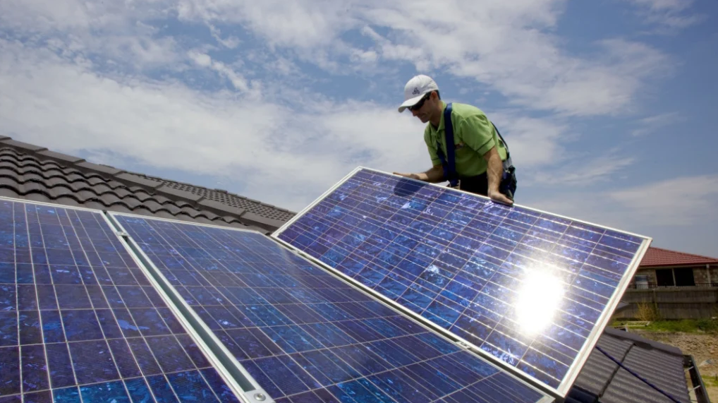 Conduct code to weed out dodgy solar panel retailers