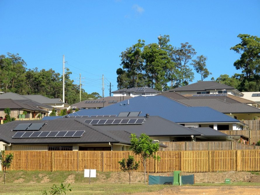 Rooftop solar trading platform cuts out energy market middle man